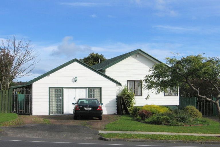 Photo of property in 105 Everglade Drive, Totara Heights, Auckland, 2105