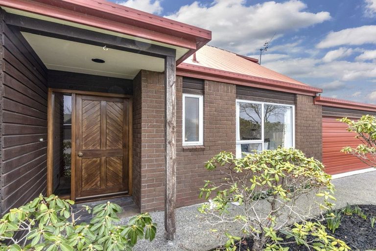 Photo of property in 1/175 Hawthornden Road, Avonhead, Christchurch, 8042