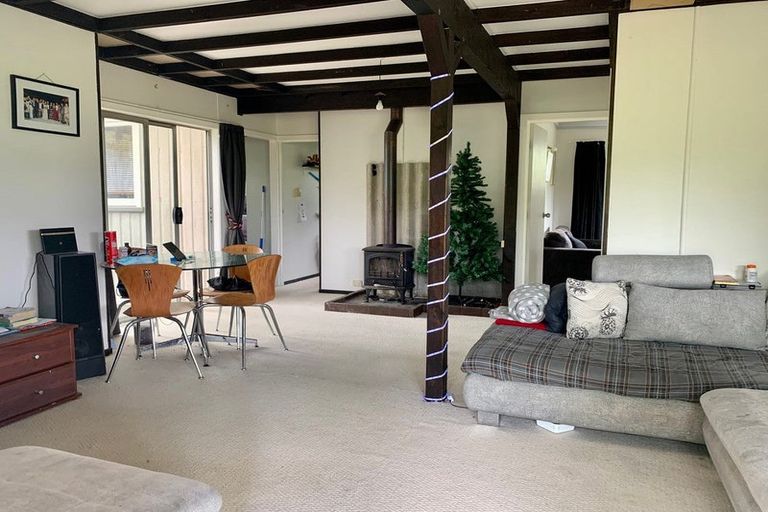 Photo of property in 74 Bays Road, Orere Point, Papakura, 2585