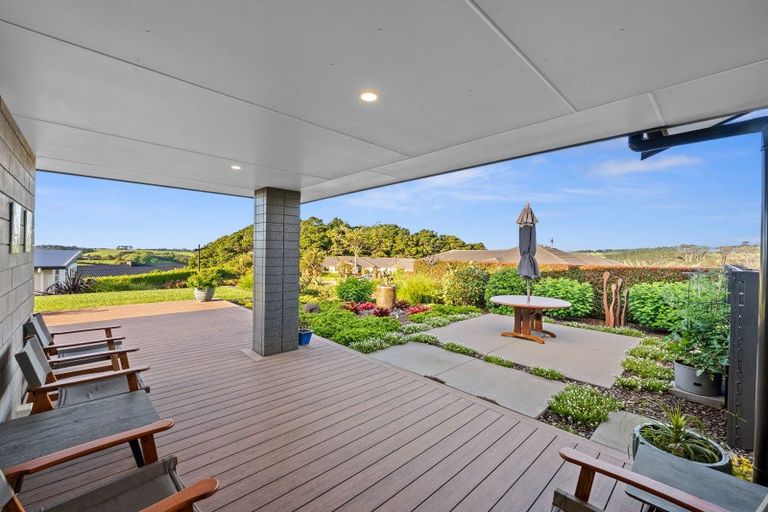 Photo of property in 50 William Andrew Road, Pukekohe, 2120