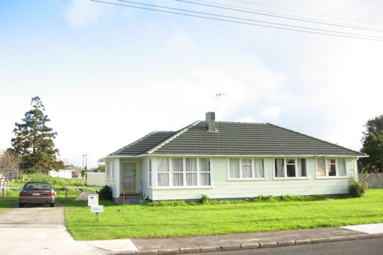 Photo of property in 10 Velvet Crescent, Otara, Auckland, 2023