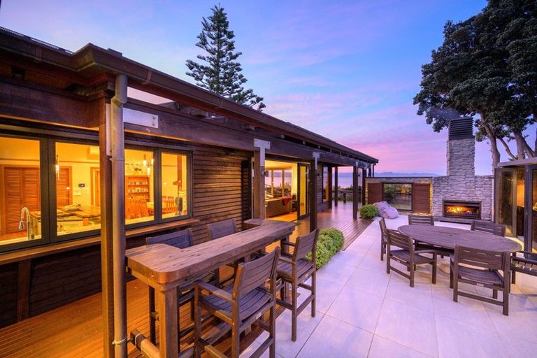 Photo of property in 14 Peninsula Road, Tata Beach, Takaka, 7183