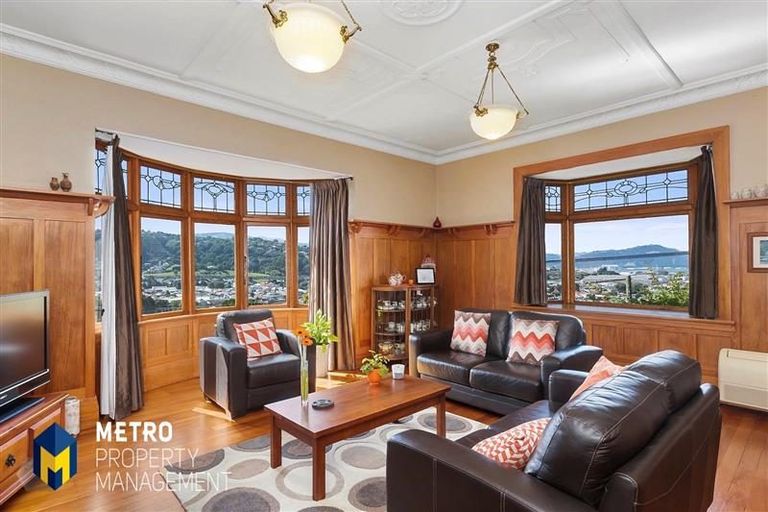 Photo of property in 50 Easther Crescent, Kew, Dunedin, 9012