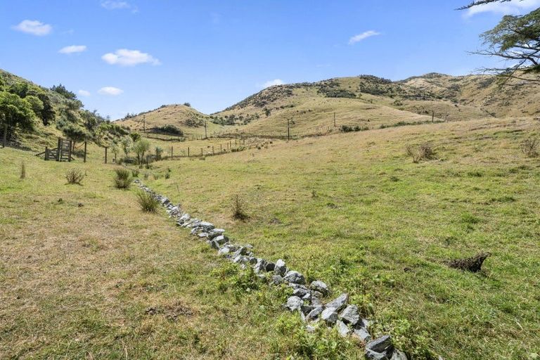 Photo of property in 340 South Makara Road, Makara, Wellington, 6972