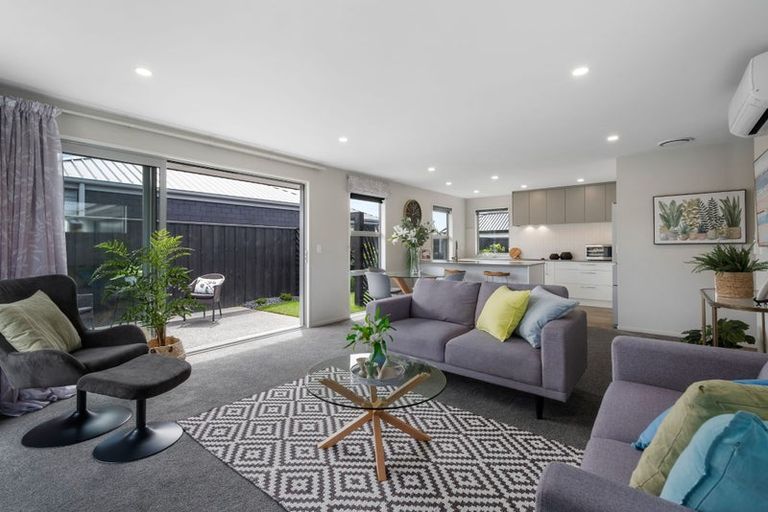 Photo of property in 74 Sutherlands Road, Halswell, Christchurch, 8025