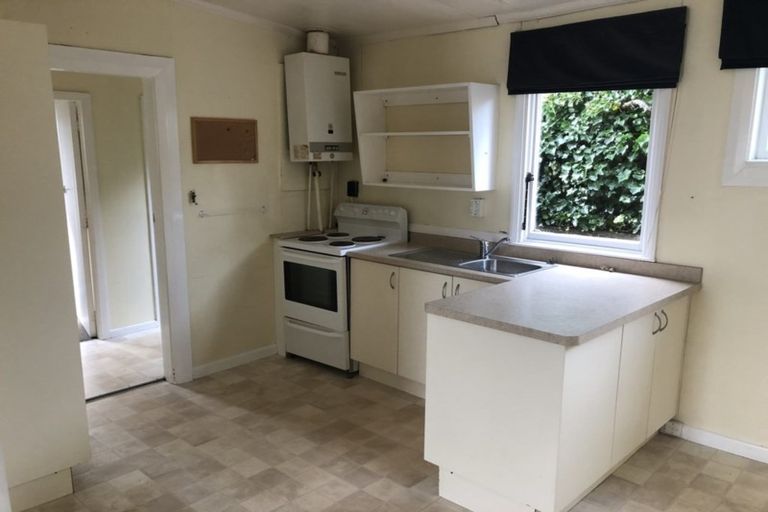 Photo of property in 1-3/2 Baden Road, Hataitai, Wellington, 6021