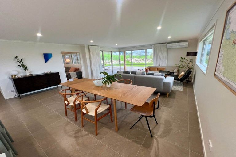 Photo of property in 22 Lone Gum Lane, Kerikeri, 0230