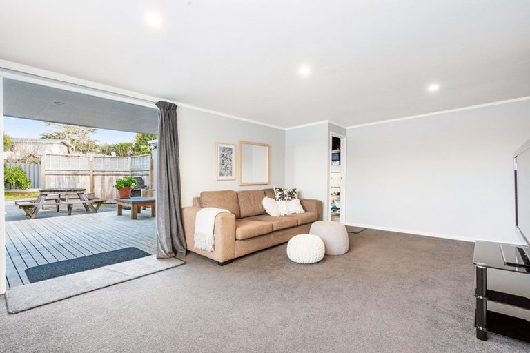 Photo of property in 21 Manapouri Street, Tikipunga, Whangarei, 0112