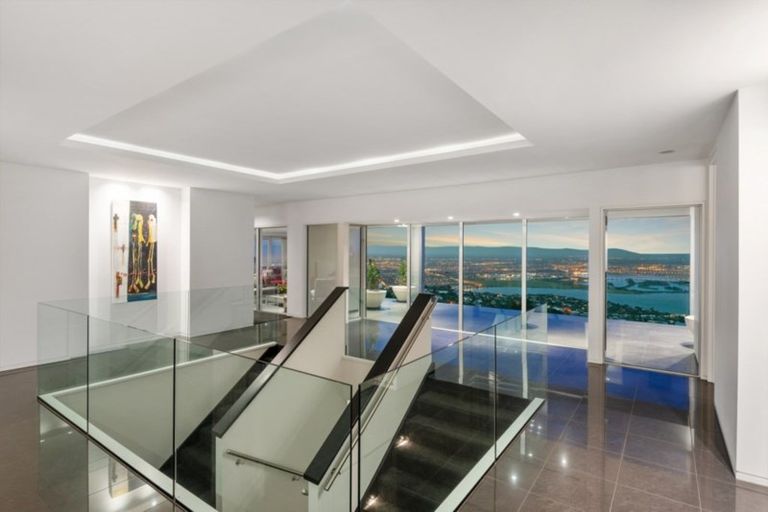 Photo of property in 405 Upper Major Hornbrook Road, Mount Pleasant, Christchurch, 8081