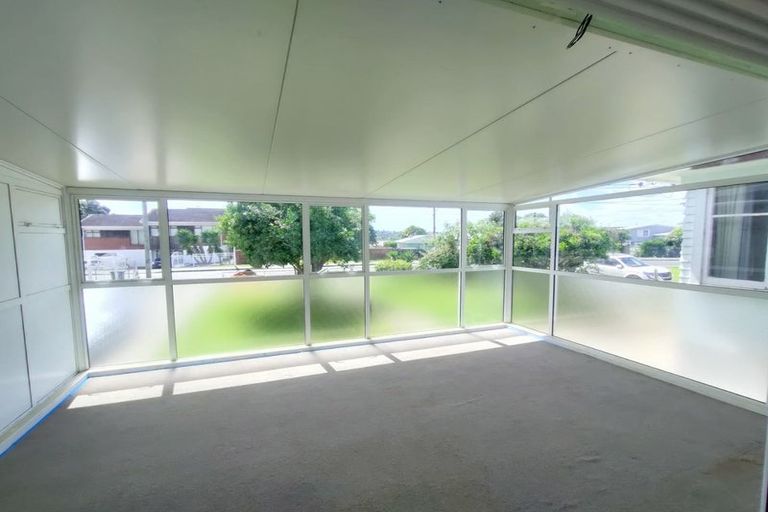 Photo of property in 13 Vazey Way, Hobsonville, Auckland, 0618