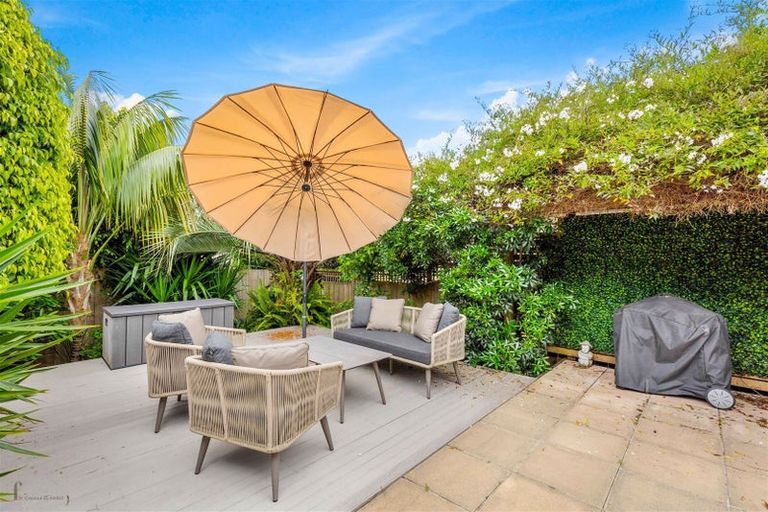 Photo of property in 23 Hendrika Court, Hobsonville, Auckland, 0618