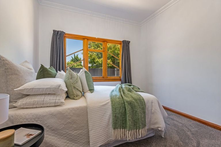 Photo of property in 14a Rewa Street, Takaro, Palmerston North, 4412