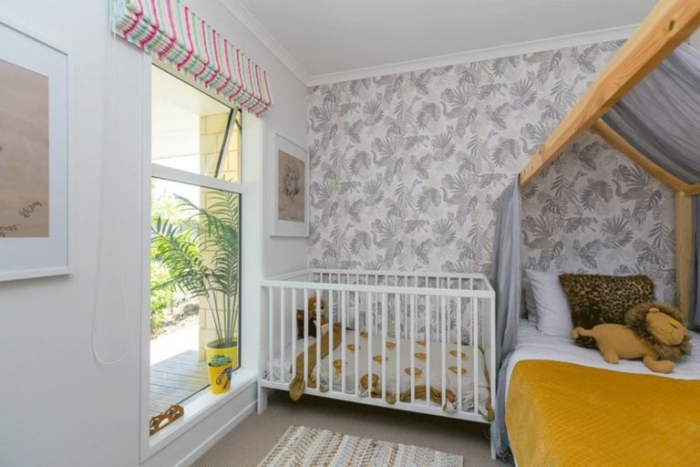 Photo of property in 2a Margaret Alice Close, Whalers Gate, New Plymouth, 4310