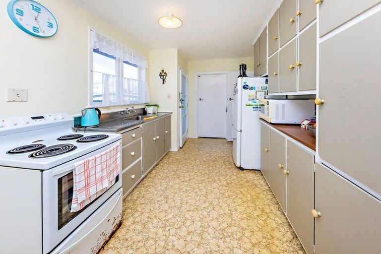 Photo of property in 57 Eastburn Street, Papakura, 2110