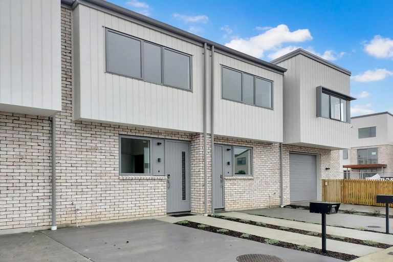 Photo of property in 111 Mangahoe Road, Mount Wellington, Auckland, 1062