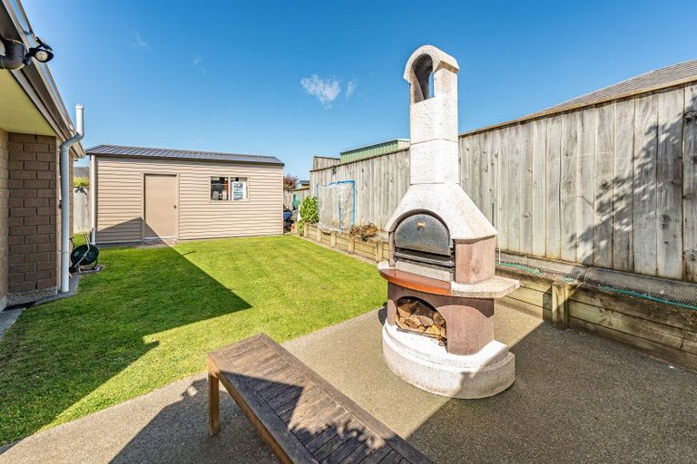 Photo of property in 33 Edith Collier Drive, Otamatea, Whanganui, 4500