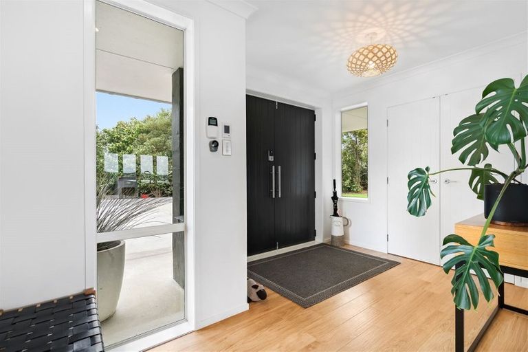 Photo of property in 110 Zanders Road, Helensville, Waimauku, 0882