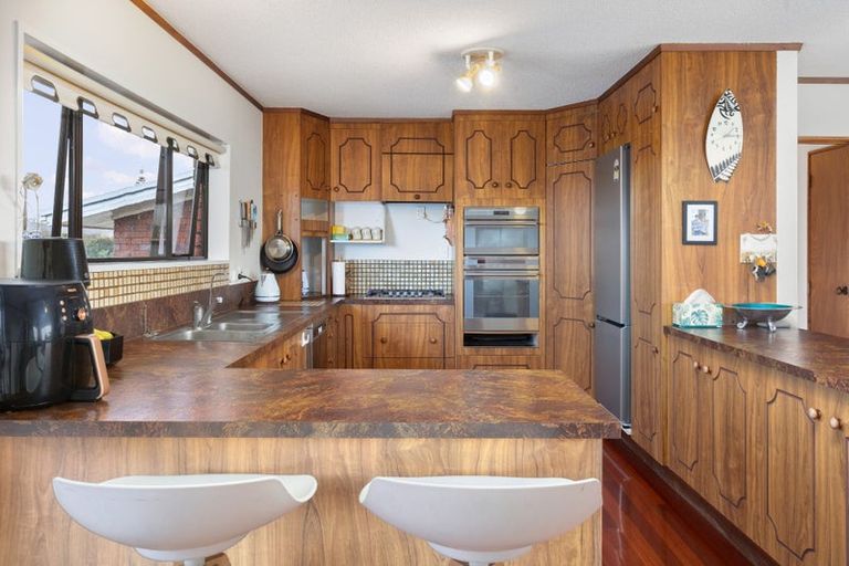 Photo of property in 10 Adela Stewart Drive West, Athenree, Katikati, 3177