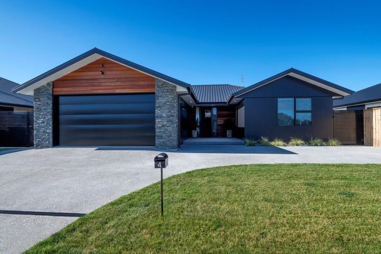 Photo of property in 4 Karearea Drive, Coastlands, Whakatane, 3120