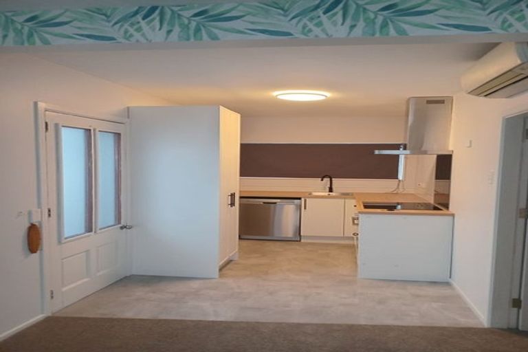 Photo of property in 2/26 Frederick Street, Waltham, Christchurch, 8011