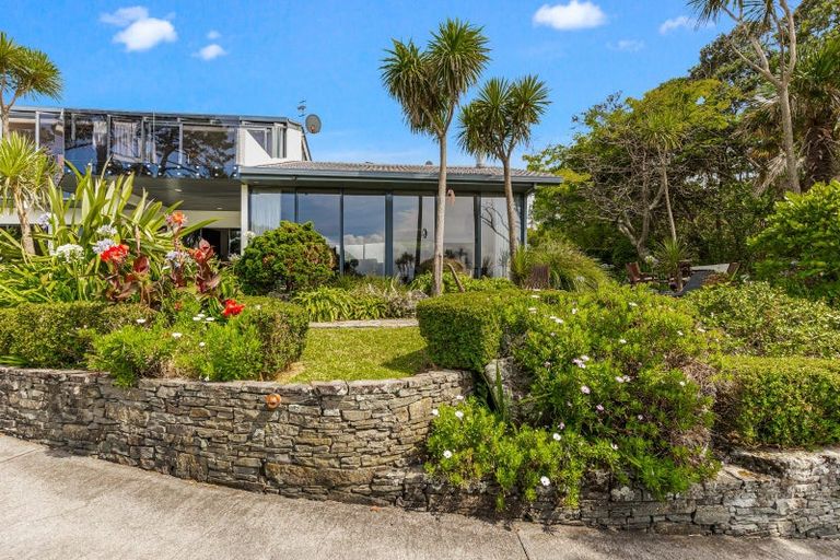 Photo of property in 75 Cliff Road, Torbay, Auckland, 0630