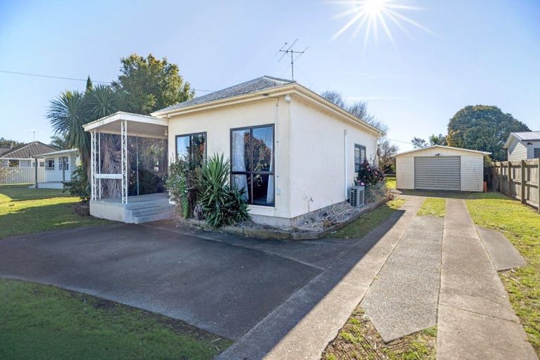 Photo of property in 63 Abbott Street, Te Hapara, Gisborne, 4010