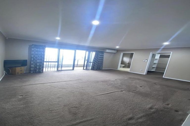 Photo of property in 8 Lyell Court, Clover Park, Auckland, 2019