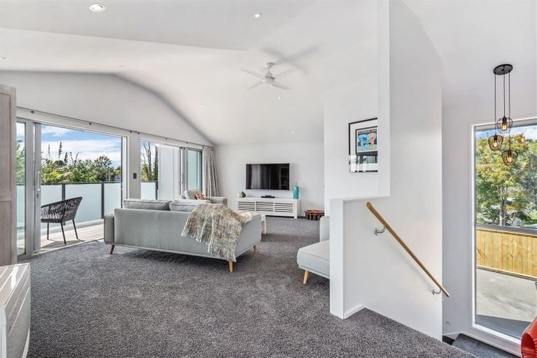 Photo of property in 49a Riverhills Avenue, Pakuranga Heights, Auckland, 2010