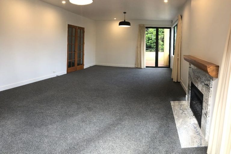 Photo of property in 1/2 The Esplanade, Castor Bay, Auckland, 0620