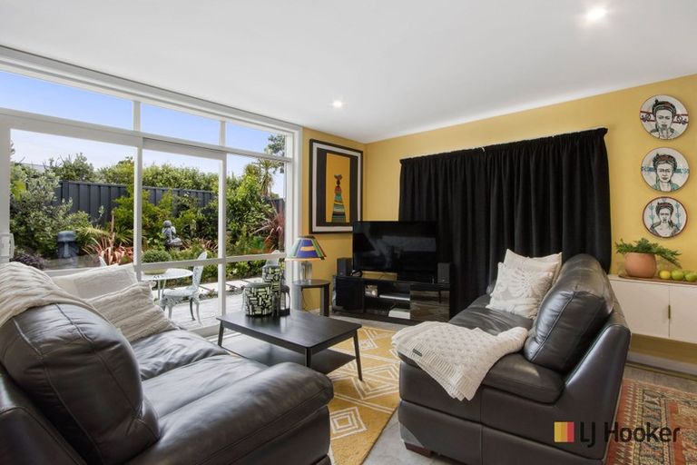 Photo of property in 35 Waione Avenue, Athenree, Waihi Beach, 3177