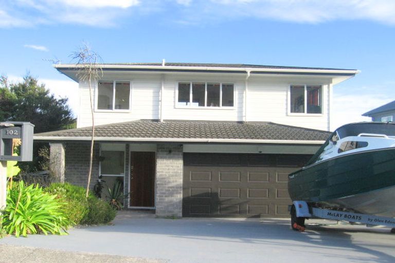 Photo of property in 102 Eskdale Road, Papakowhai, Porirua, 5024
