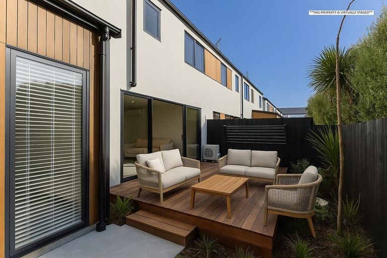 Photo of property in 3/63 Waltham Road, Sydenham, Christchurch, 8023