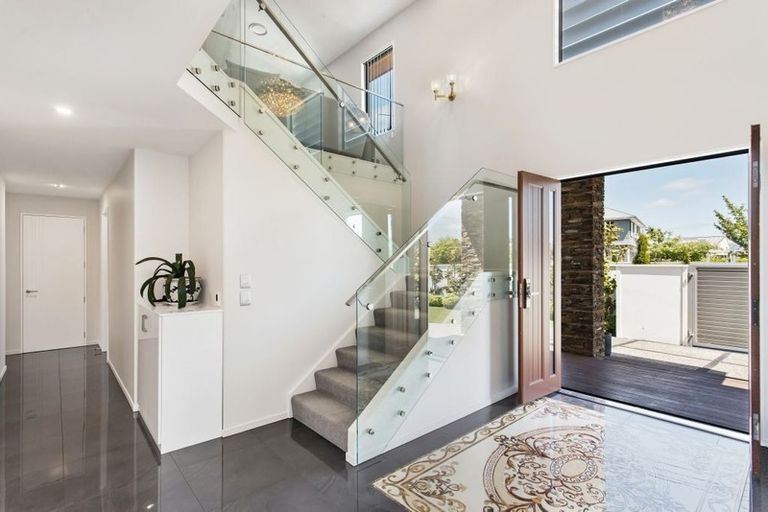 Photo of property in 6 Kotare Street, Fendalton, Christchurch, 8041