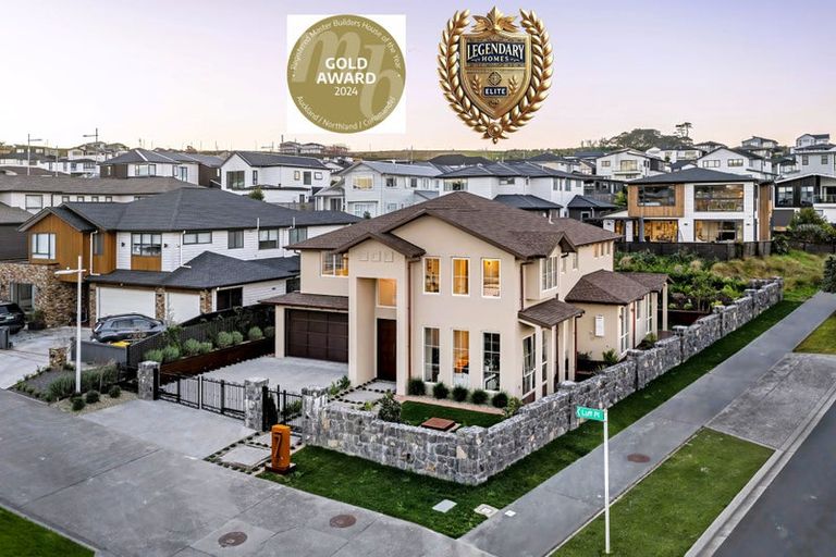 Photo of property in 7 Luff Place, Long Bay, Auckland, 0630