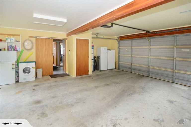 Photo of property in 2/35 Bay Street, Red Beach, 0932