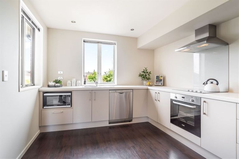 Photo of property in 8 Henley Green, Northwood, Christchurch, 8051