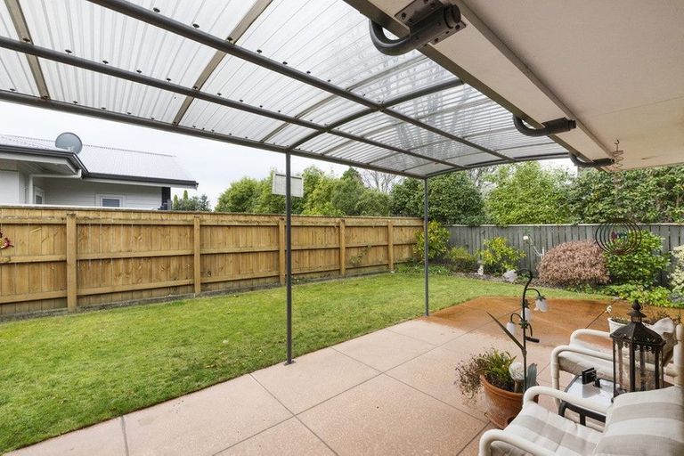 Photo of property in 5 Pastoral Lane, Hokowhitu, Palmerston North, 4410