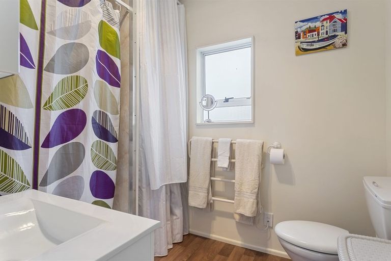 Photo of property in 31 Exeter Street, Lyttelton, 8082