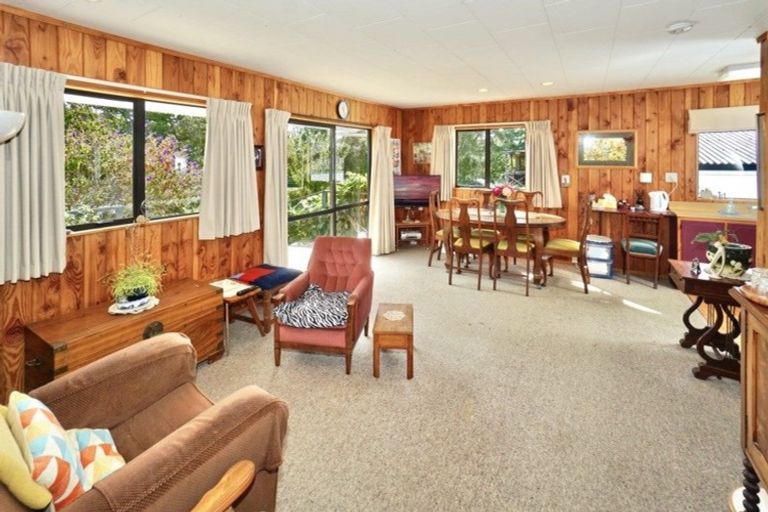 Photo of property in 28 Princess Street, Te Puke, 3119