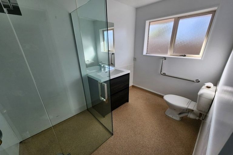 Photo of property in 1/77 Fairfield Avenue, Addington, Christchurch, 8024