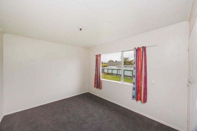 Photo of property in 14 Martin Harvey Street, Levin, 5510