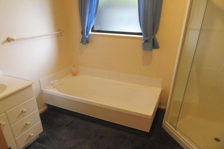 Photo of property in 37a Briarmont Street, Avondale, Christchurch, 8061