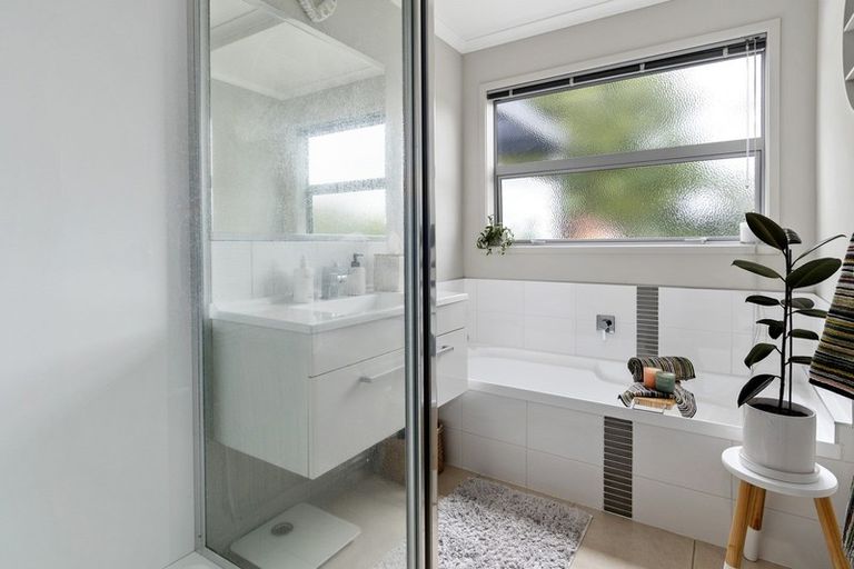 Photo of property in 7 Tory Way, Omokoroa, 3114