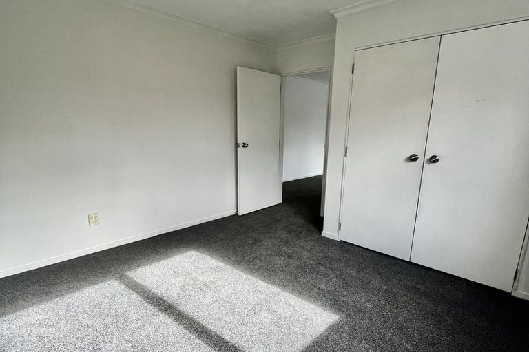 Photo of property in 56 Christmas Road, Manurewa, Auckland, 2102