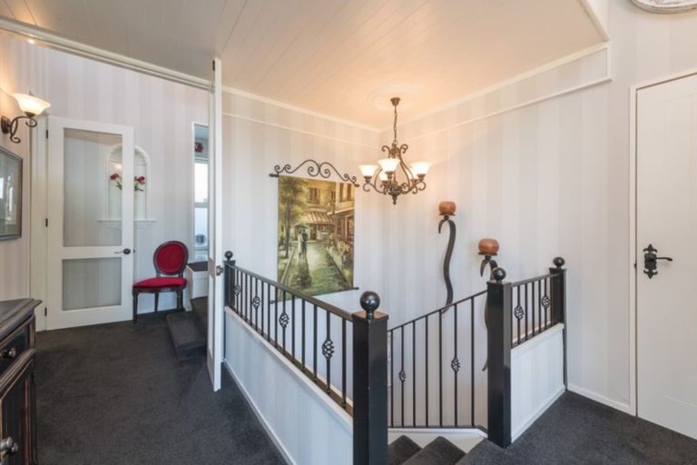 Photo of property in 8 D'urville Rise, Richmond, 7020