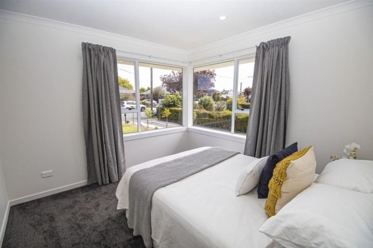 Photo of property in 4 Shaftesbury Street, Avonhead, Christchurch, 8042