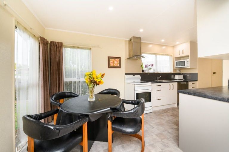 Photo of property in 95 Benmore Avenue, Cloverlea, Palmerston North, 4412