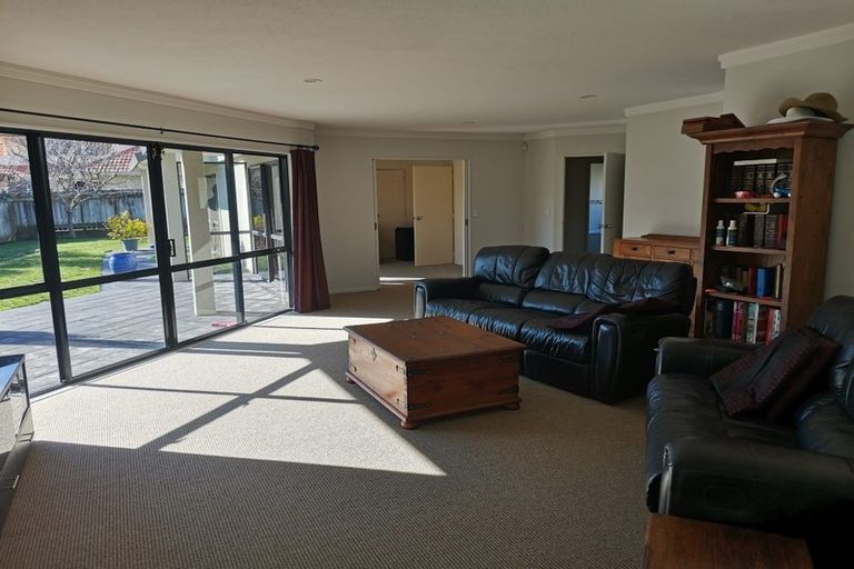 Photo of property in 9 Kingsgate Avenue, Havelock North, 4130