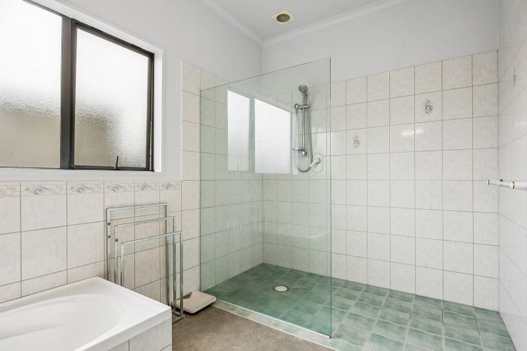 Photo of property in 18 Rowan Place, Mosgiel, 9024