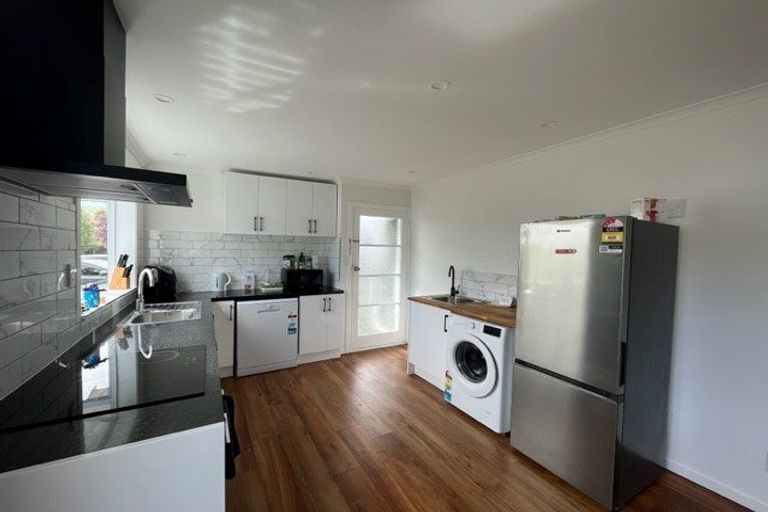 Photo of property in 1/21 Denver Grove, Totara Park, Upper Hutt, 5018